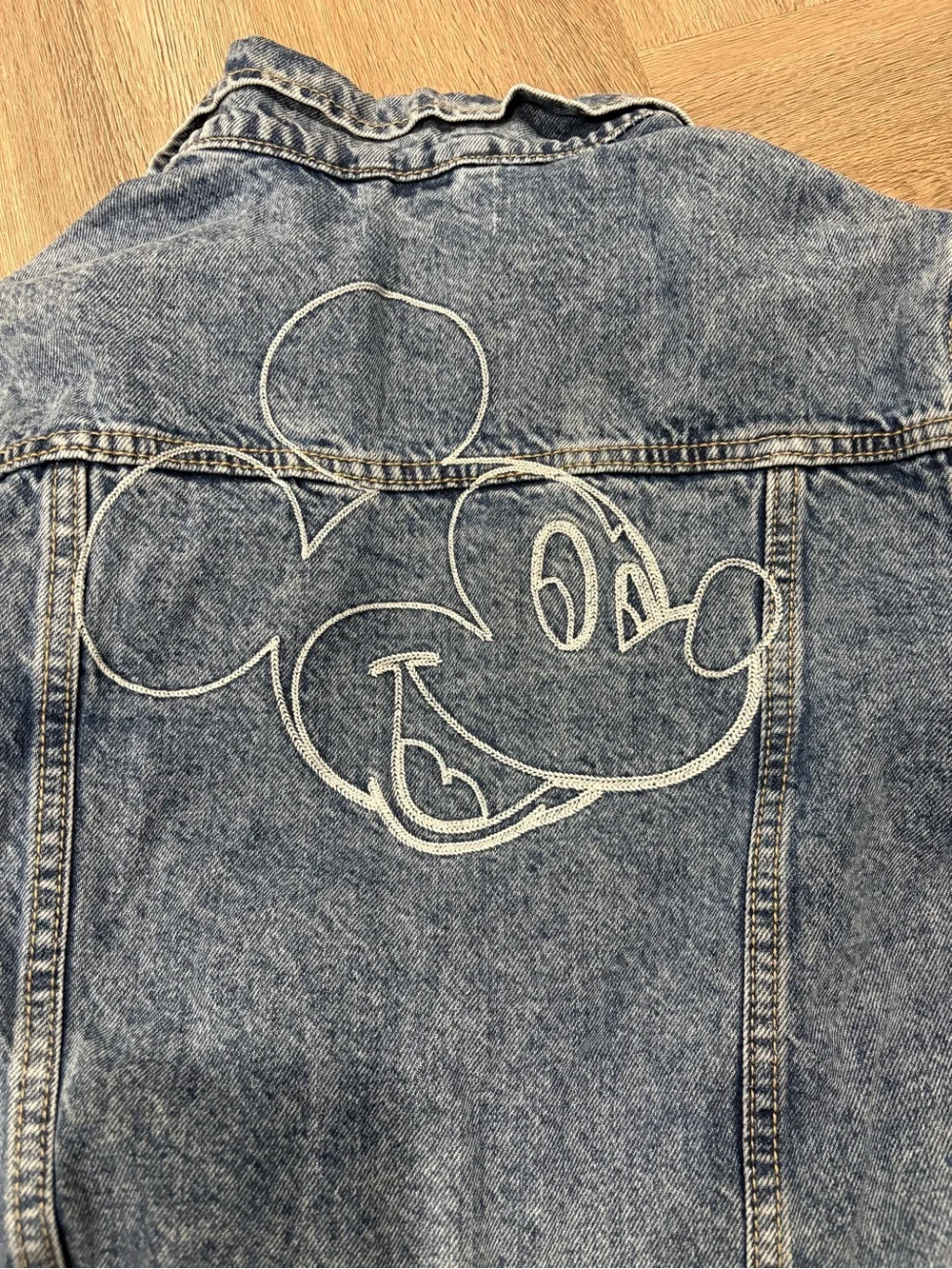 Old Navy x Disney Mickey Mouse Logo-Graphic Jean Trucker Jacket Size Kids L